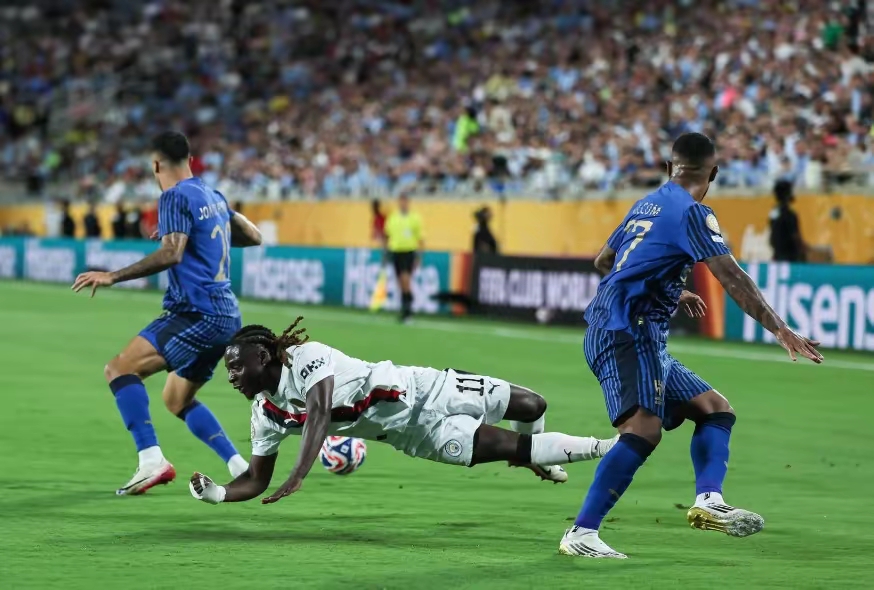 阿森纳翻盘葡萄牙,迪马利亚状态火热 阿森纳翻盘葡萄牙,迪马利亚状态火热