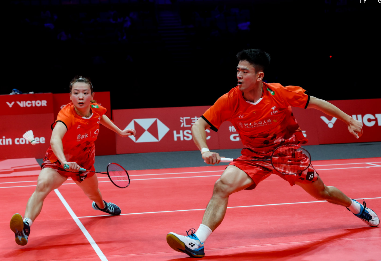 开云体育中国-马来西亚队鏖战日本队，辛杜统治全场